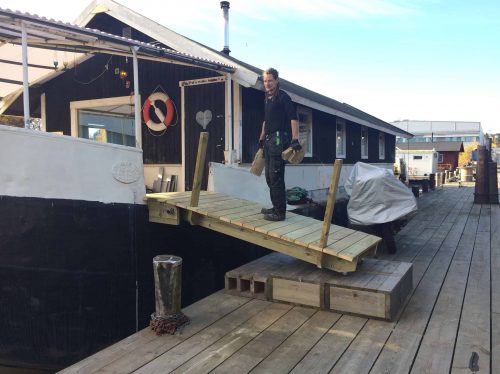 Mike is building a new gangplank