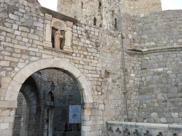 The Ploče Gate, east entrance is another filming loction